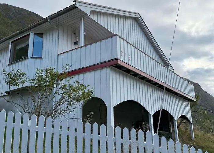 Stabben White House By Interhome Aure (Aure)